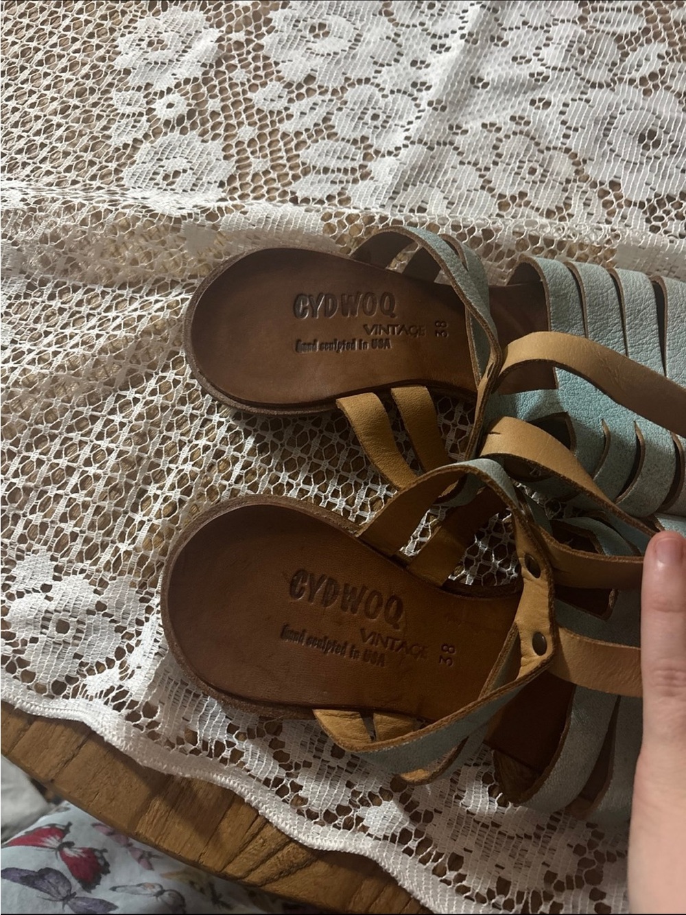 Cydwoq vintage leather sandals 38 - Picture 3 of 7
